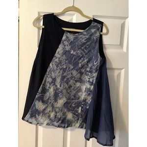 Pas de Calais sleeveless blouse